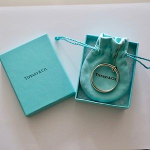Tiffany & Co. Paloma’s Melody Circle Pendant